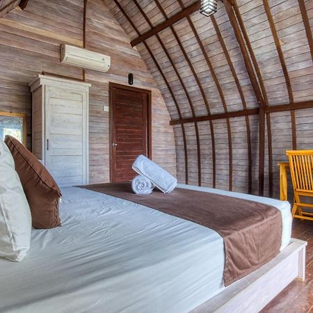 Megaland Bungalow Batununggul Εξωτερικό φωτογραφία