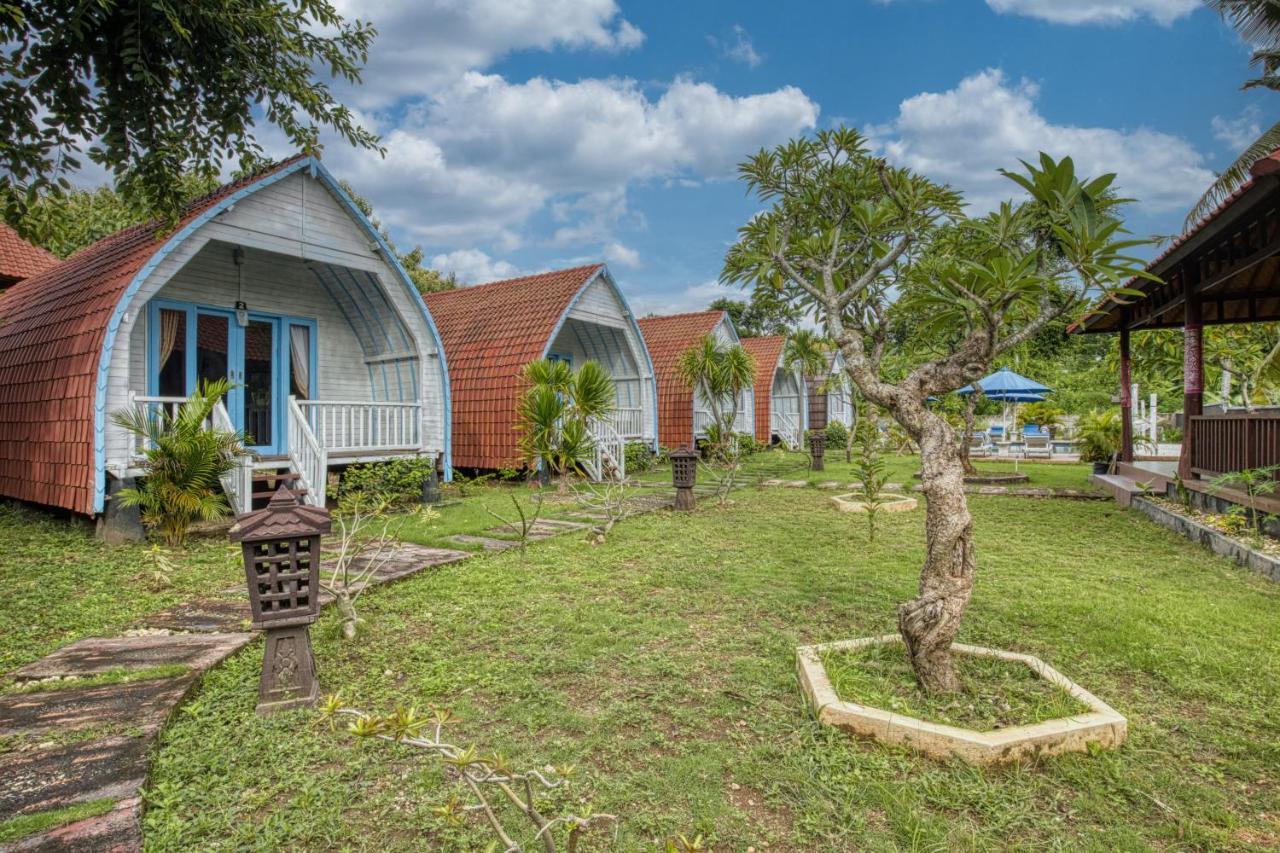 Megaland Bungalow Batununggul Εξωτερικό φωτογραφία