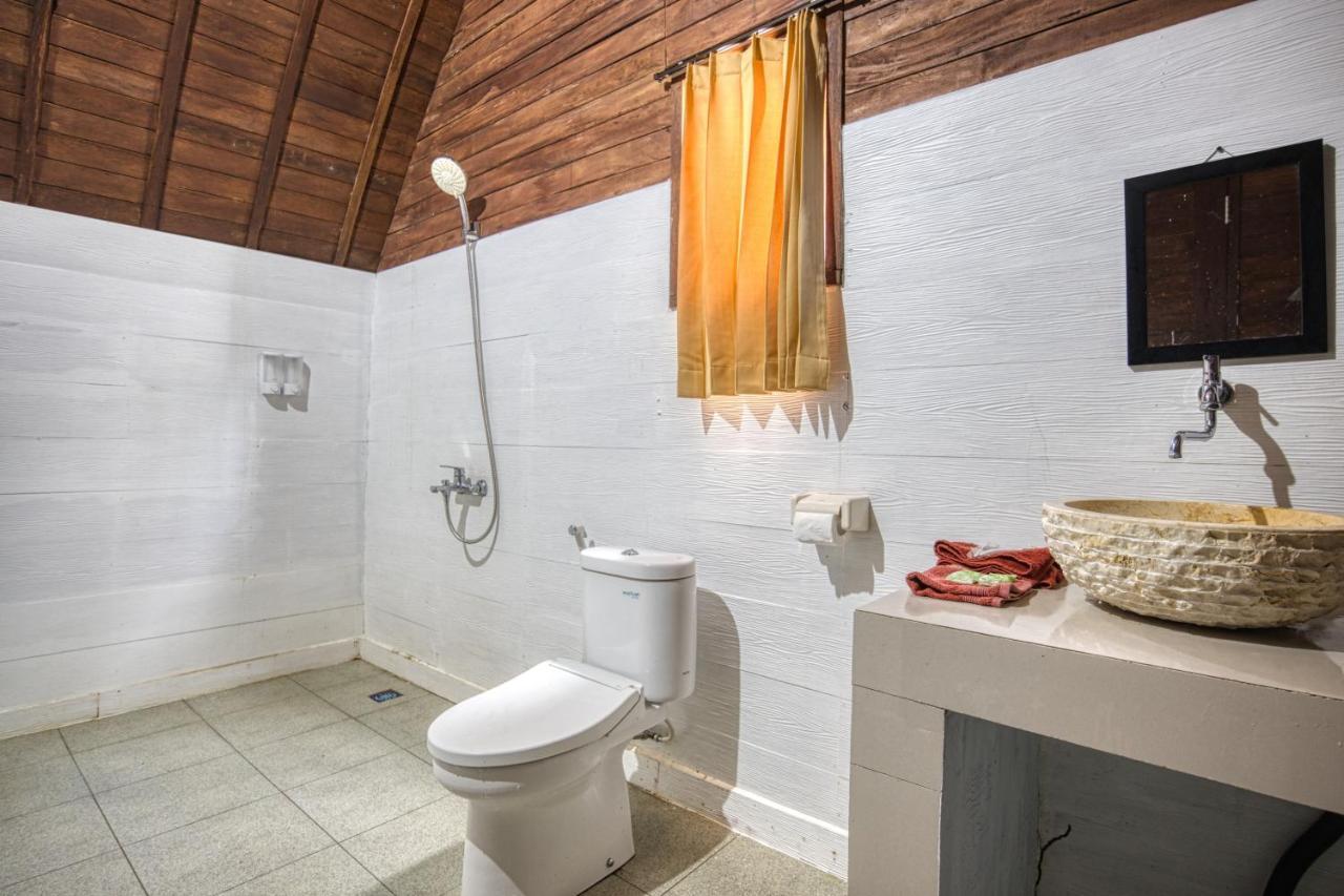Megaland Bungalow Batununggul Εξωτερικό φωτογραφία